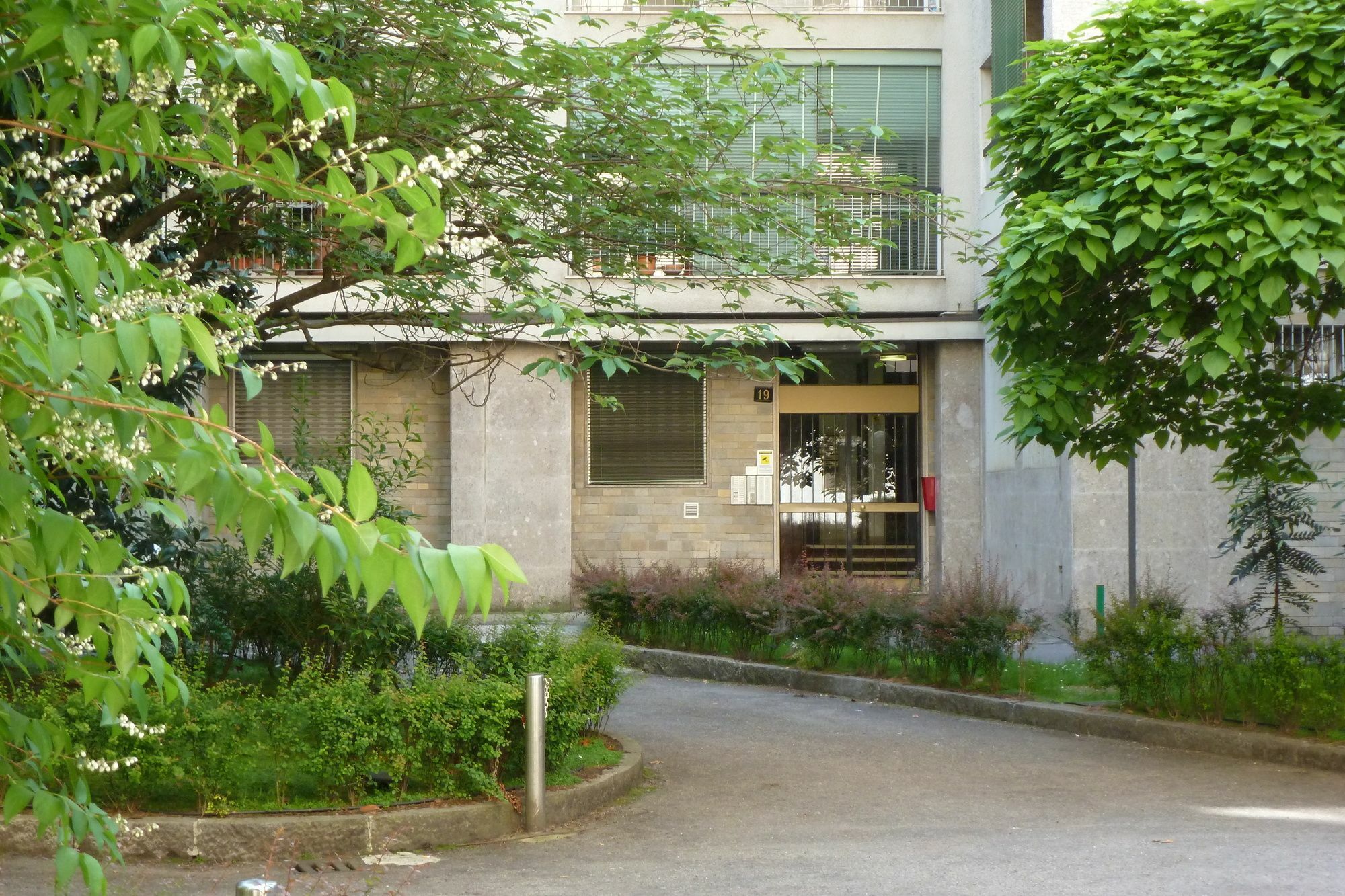 Altido Trendy Flat With Balcony, Easy Access To Milan Centre Apartment Luaran gambar